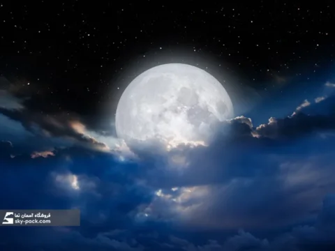 آسمان مجازی  طرح آسمان شب با ماه در ابرها