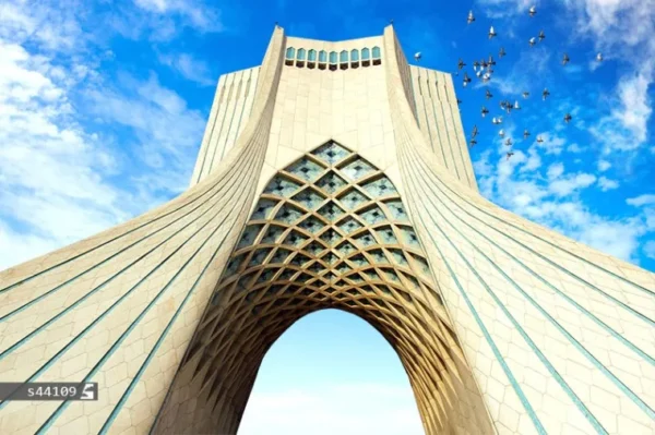 آسمان مجازی تایلی طرح برج آزادی - Image 2